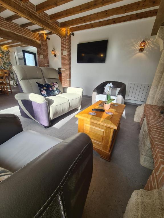 Posezení v ubytování Gîte de la Marmite entièrement rénové à 15 min de Fécamp 6 personnes