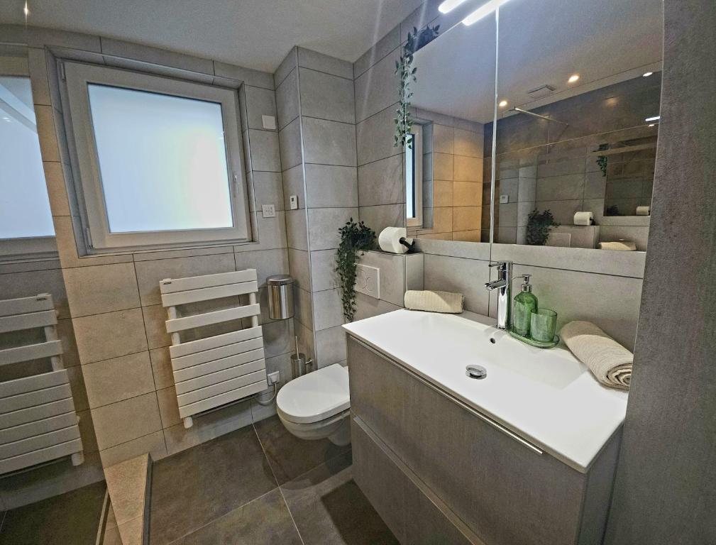 Appartement Familial- T3 LUXE- Borne VE- Recharging Station - 5min de la Gare- Colmar – Foto 3