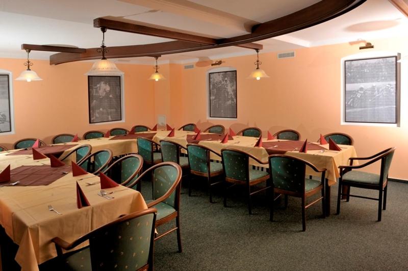 Restaurace v ubytování Penzion Šenk Pardubice