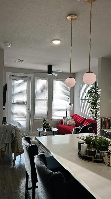 Khu vực ghế ngồi tại Presidium Tech Ridge