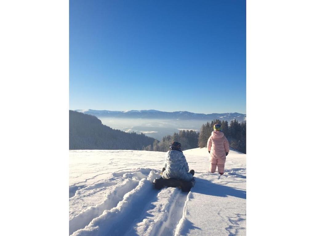 Φυσικό τοπίο κοντά σε αυτή η παραθεριστική κατοικία