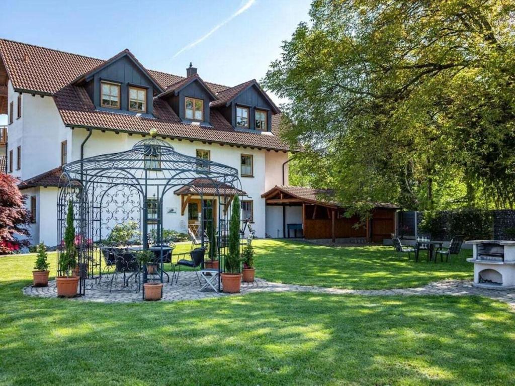 Κήπος έξω από το Guesthouse Trostelhof 1