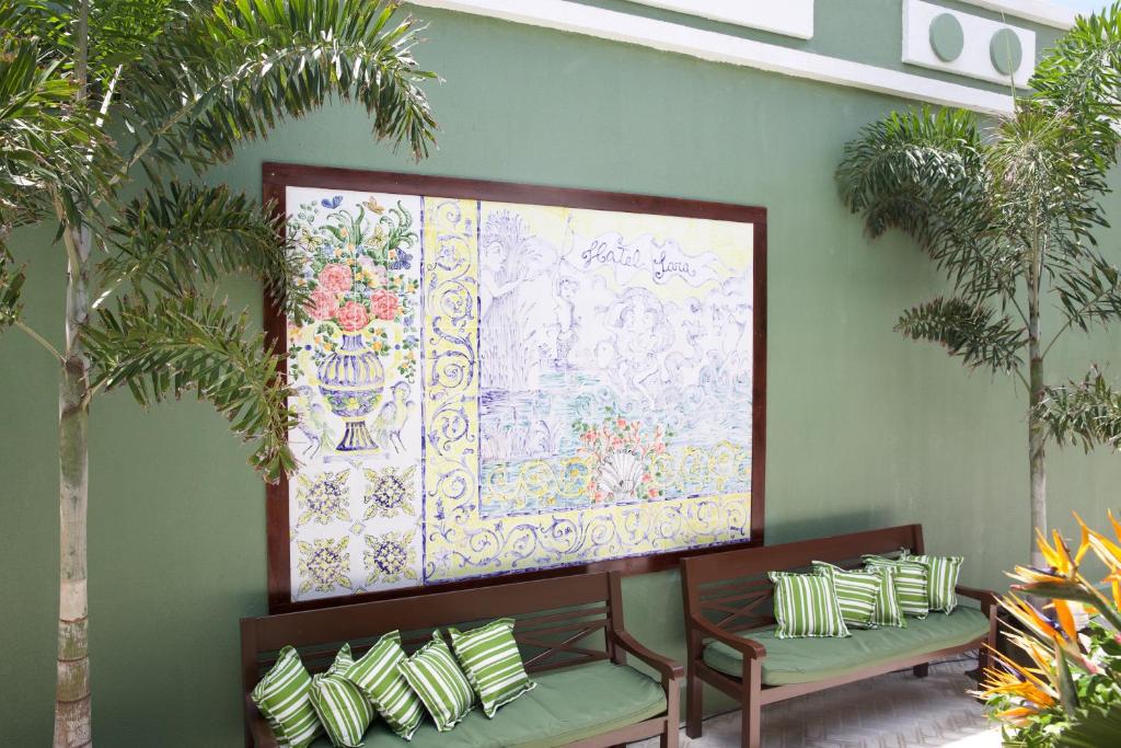  Lara Hotel