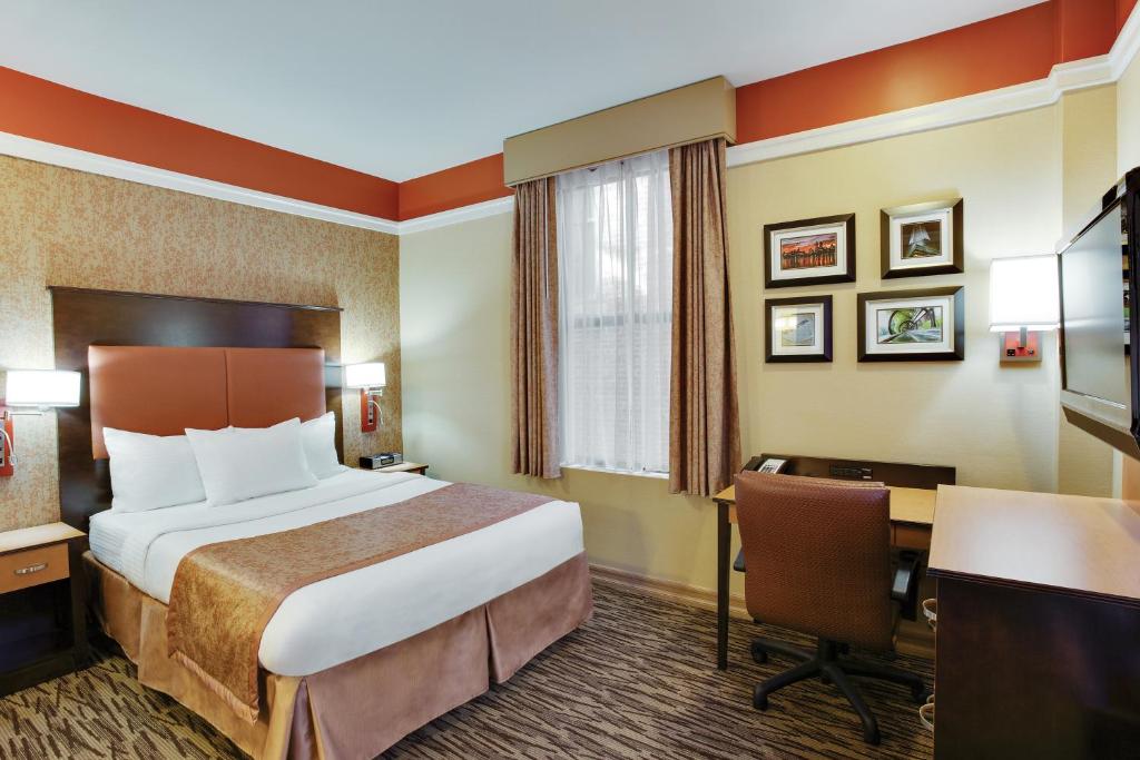 The Hotel at Fifth Avenue - 