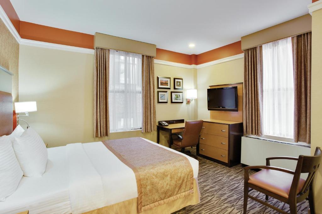 The Hotel at Fifth Avenue - 