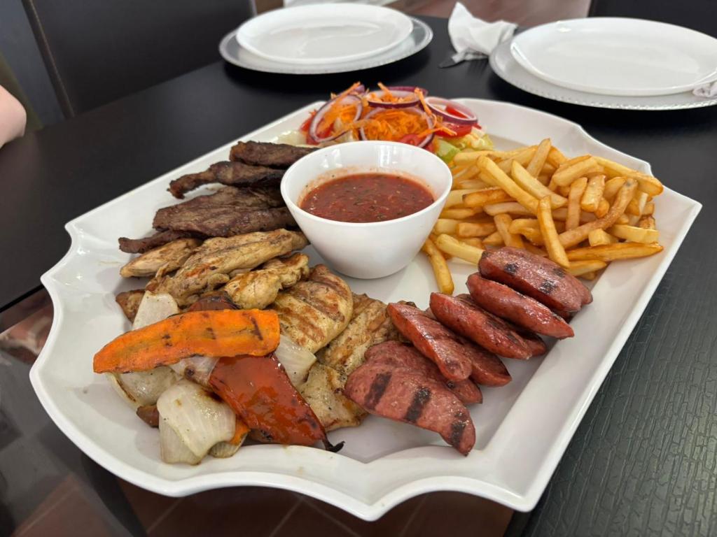 Đồ ăn tại/gần khách sạn