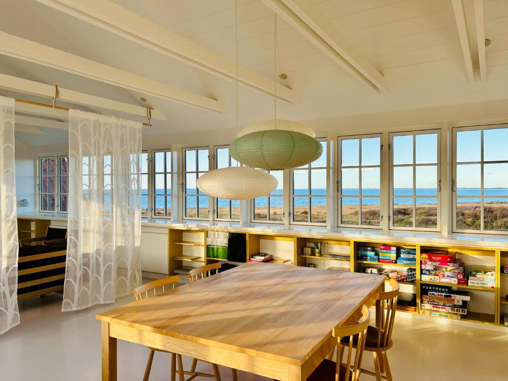 Ресторан / где поесть в Villa With Fjord View By Frederik Vii's Canal