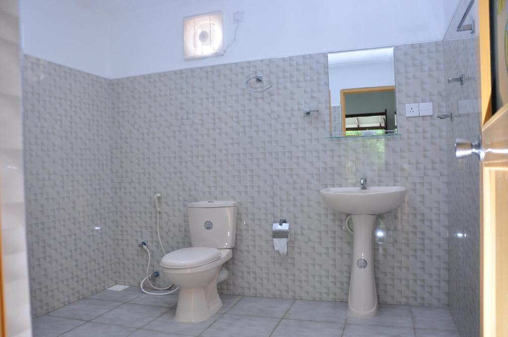 Sigiri Rock Side Home Stay - 9