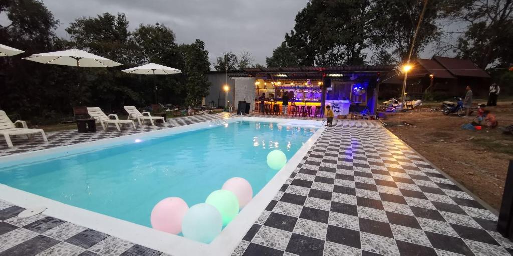 Πισίνα στο ή κοντά στο ปายสามหมอก