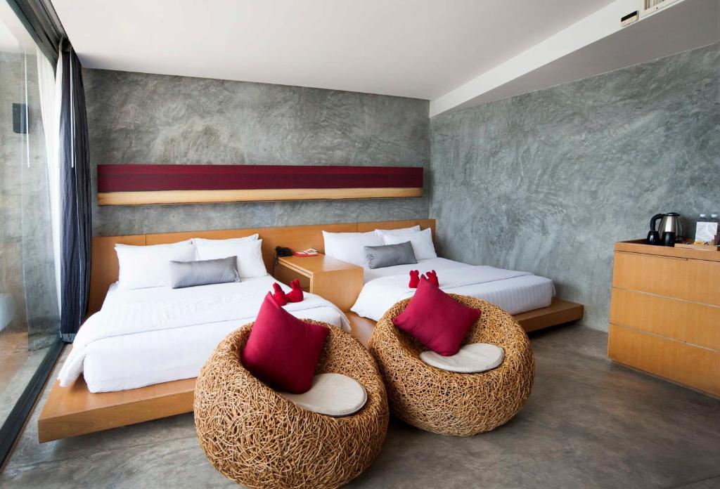 
Family Room with Sea View
