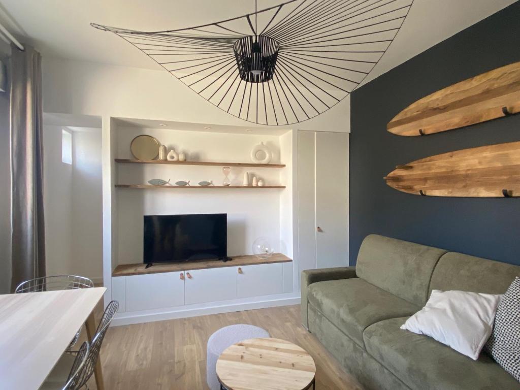 Televiisor ja/või meelelahutuskeskus majutusasutuses Berck Sable, 4 personnes 200 plage