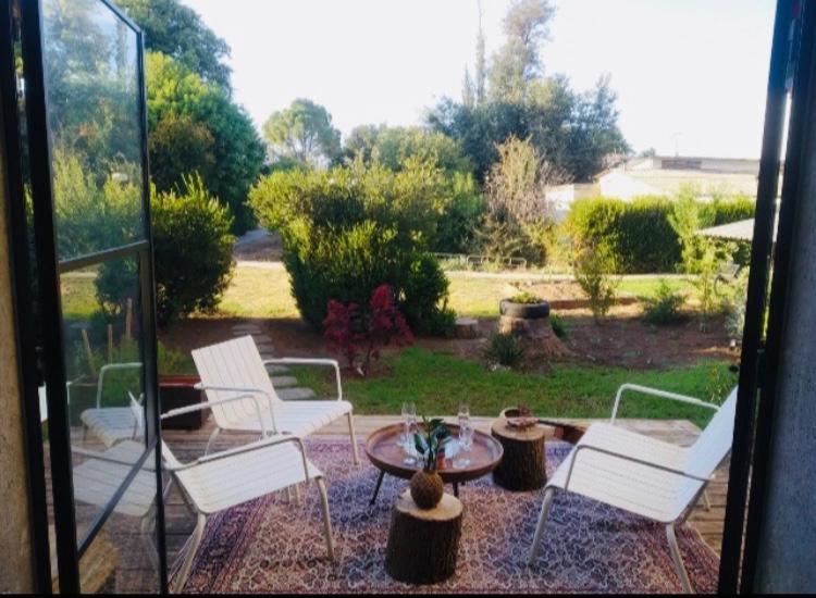 O grădină în afara naty