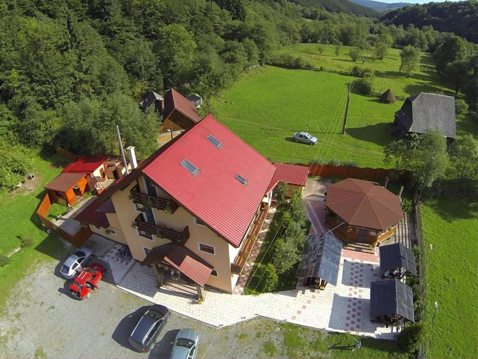 Příroda nedaleko penzionu