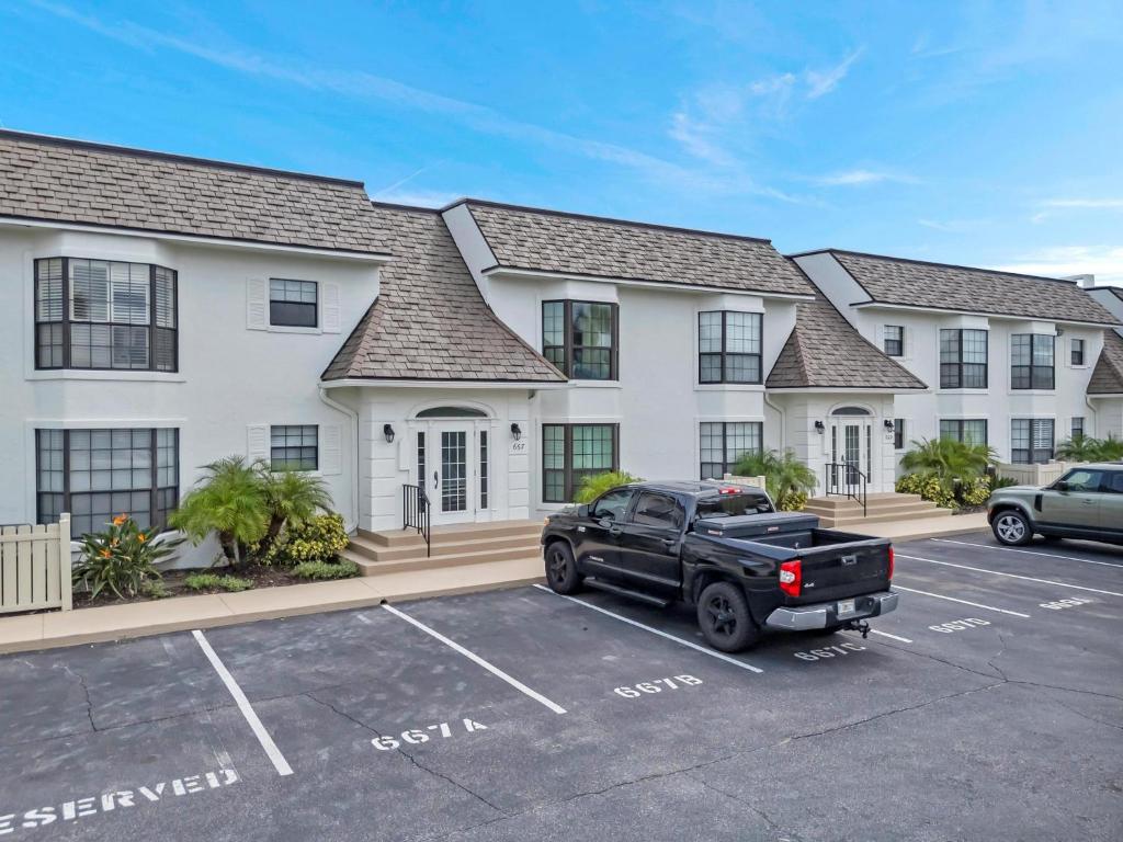 Budova, kde se prázdninový dům nachází