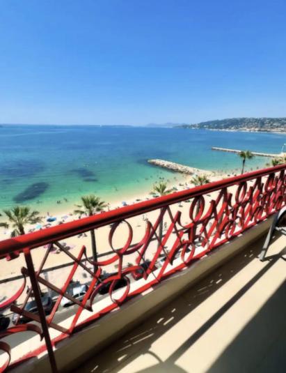 Sea front studio in Juan-les-Pins