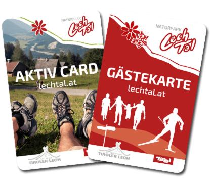 een persoon die op de grond ligt met een kaart met een honkbalwedstrijd bij Ferienwohnung Vesna & Alex in Elmen