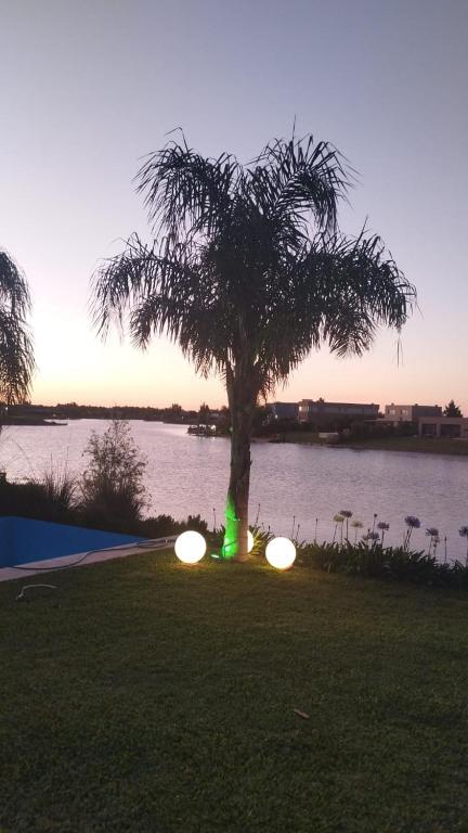 Casa a la Laguna BARRIO SAN SEBASTIAN AREA 10