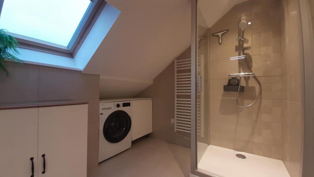 Un baño de Le sommet virtonnais appartement 4 p sous les etoiles au coeur de la gaume