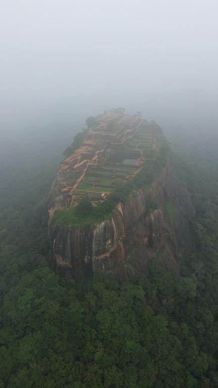 Phong cảnh thiên nhiên gần chỗ nghỉ nhà dân
