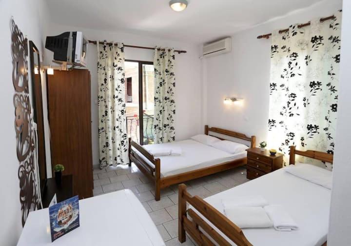 Ένα ή περισσότερα κρεβάτια σε δωμάτιο στο lady diana