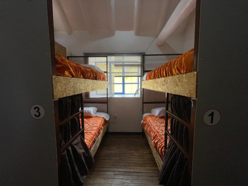 Hostel - Cusco Dorms