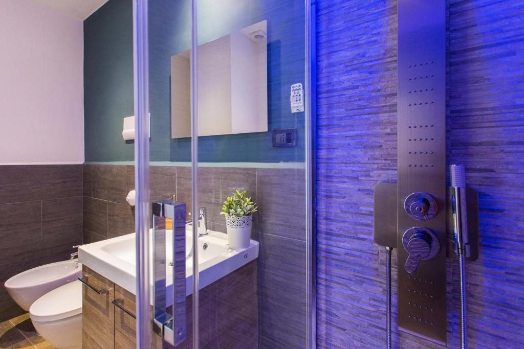 Koupelna v ubytování Politeama Luxury Suites