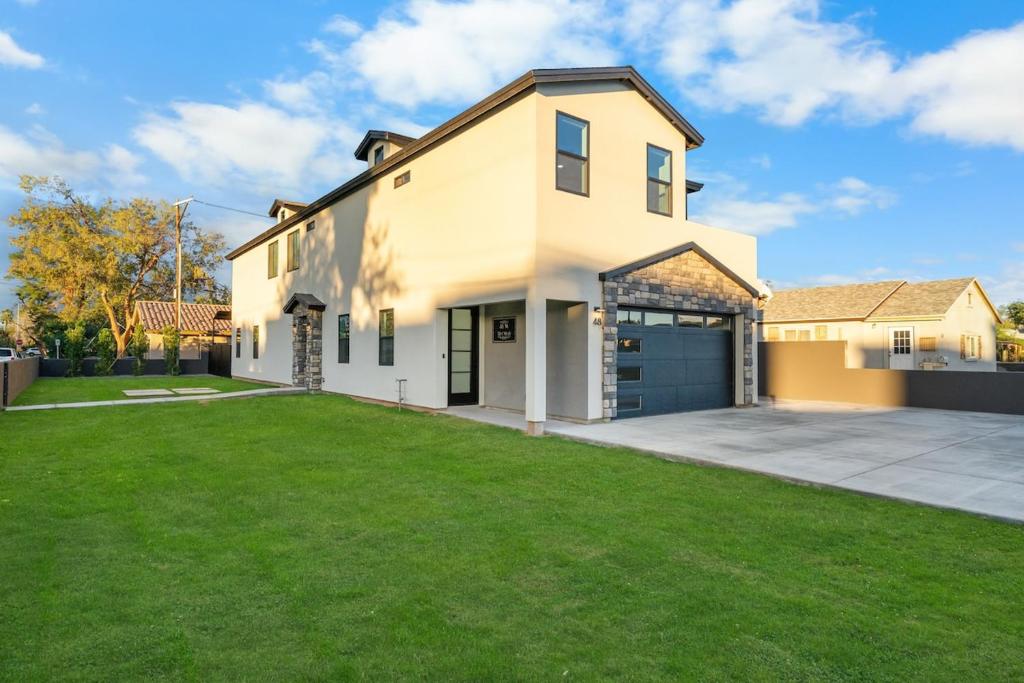 Gallery image of Brand new, beautiful home in the heart of Tempe in Tempe