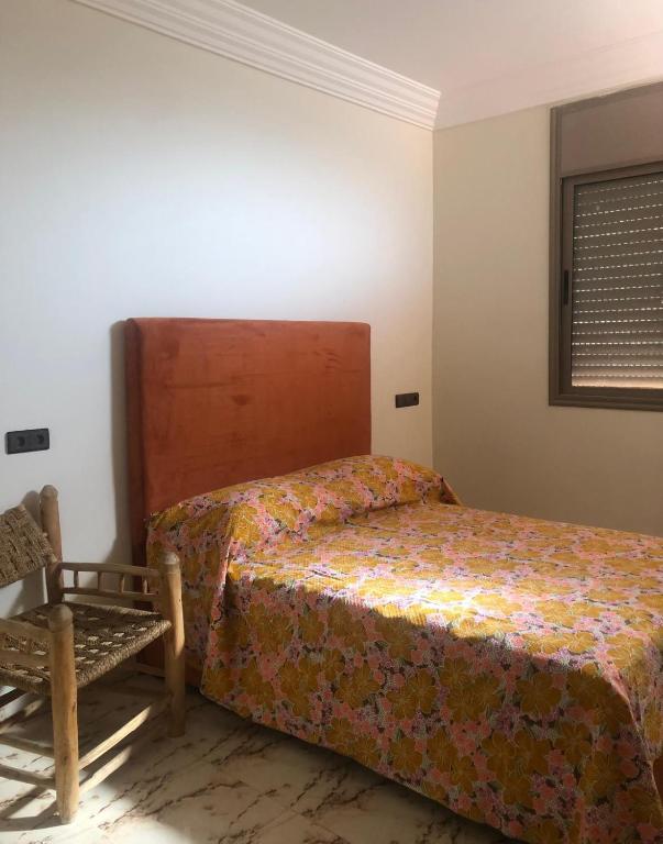 Ένα ή περισσότερα κρεβάτια σε δωμάτιο στο Dar FATIMA 2