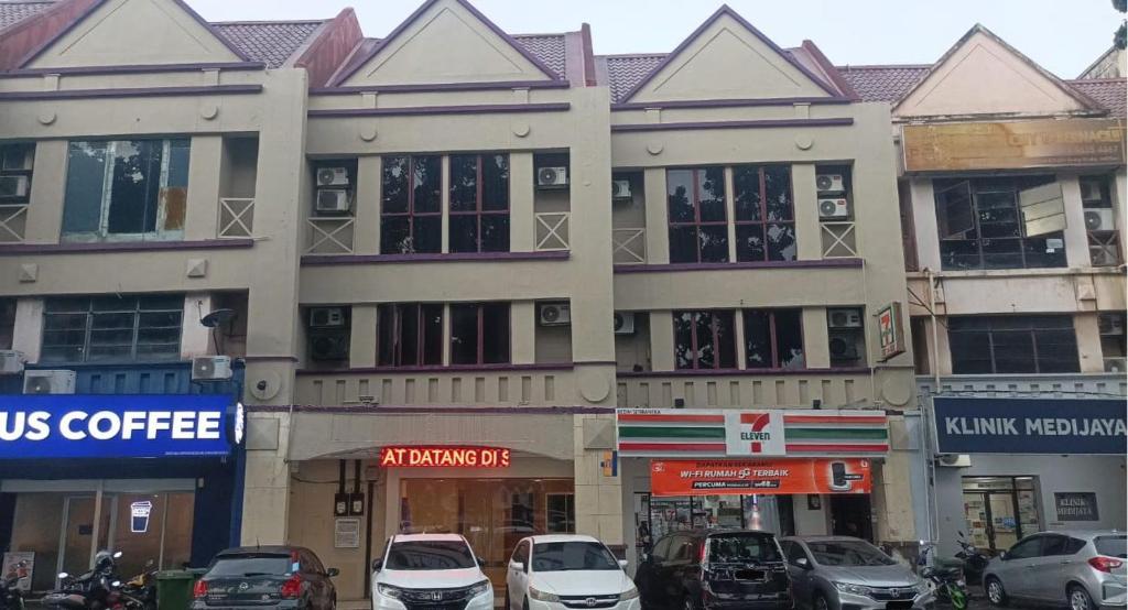 Clădirea în care este situat/ăhotelul