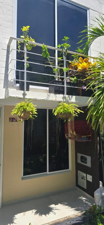 Το κτήριο όπου στεγάζεται  η παραθεριστική κατοικία