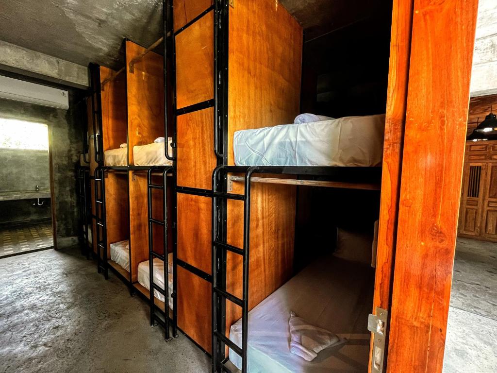 Mangroove Bay Boutique Hostel - 3