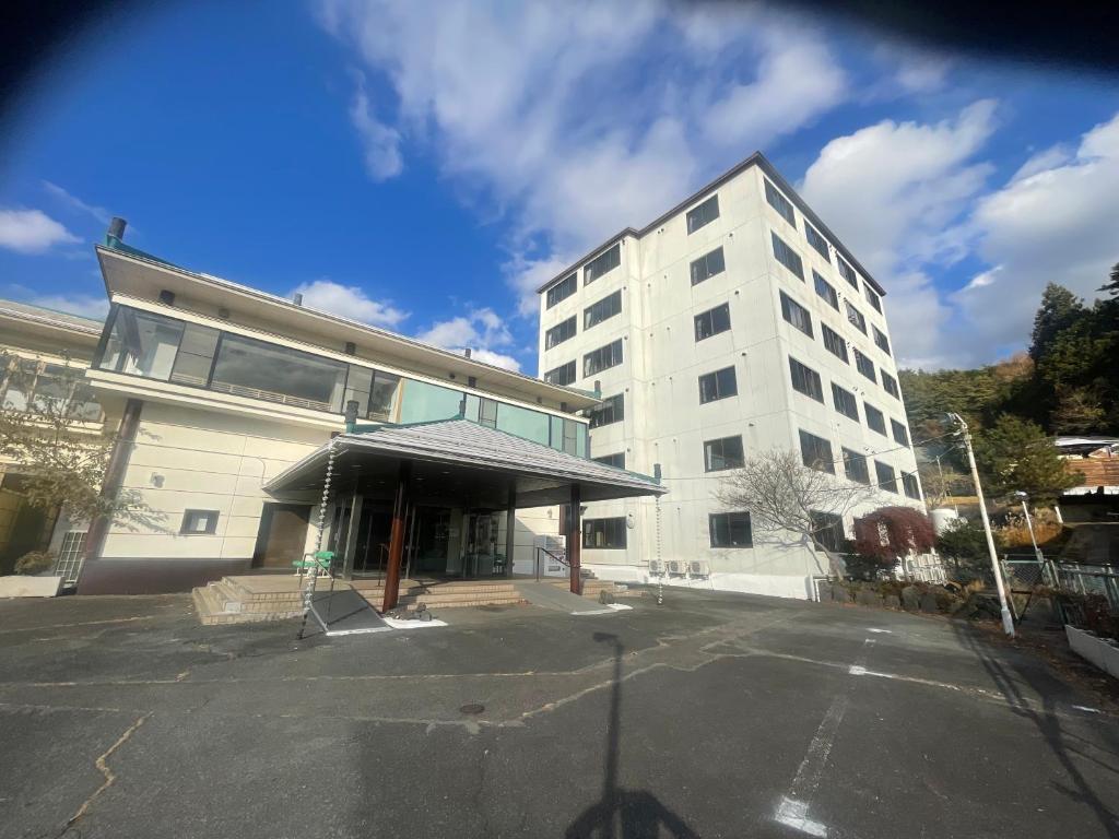 Imagen de la galería de ホテル富士山水館富士山一望河口湖車で3分, en Fujikawaguchiko