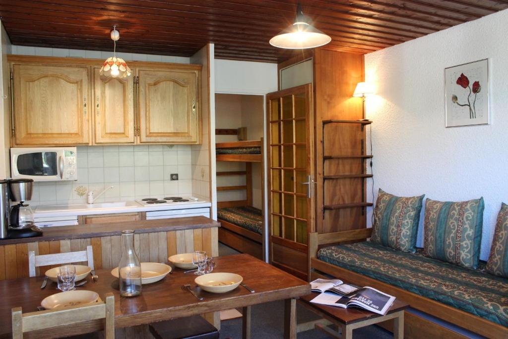 Kuchyň nebo kuchyňský kout v ubytování Serac Appartements VTI