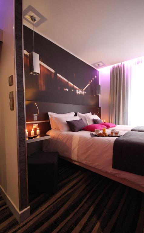 Hôtel Lumières Montmartre Paris - Resim 38