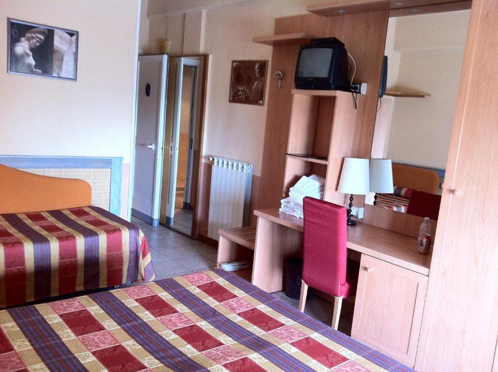 Hotel Morgana - Habitación Triple