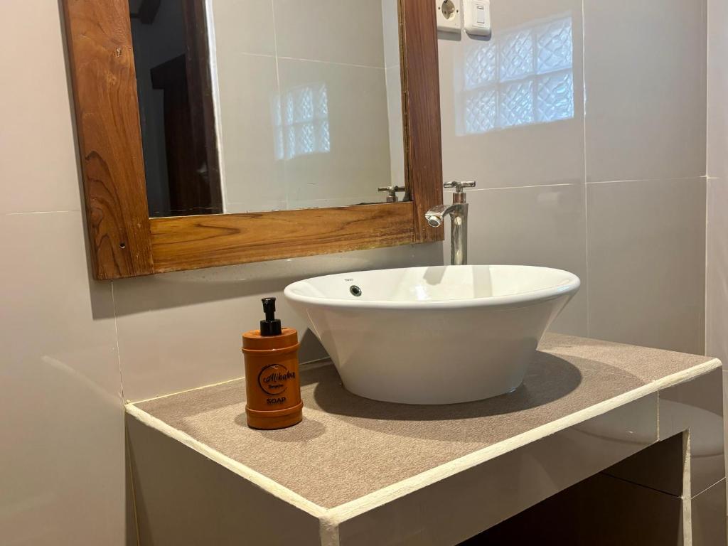 Alibaba Bungalows - 13