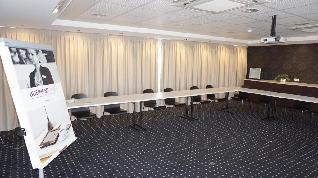 Konferenční prostory v ubytování Mercure Lourdes Impérial