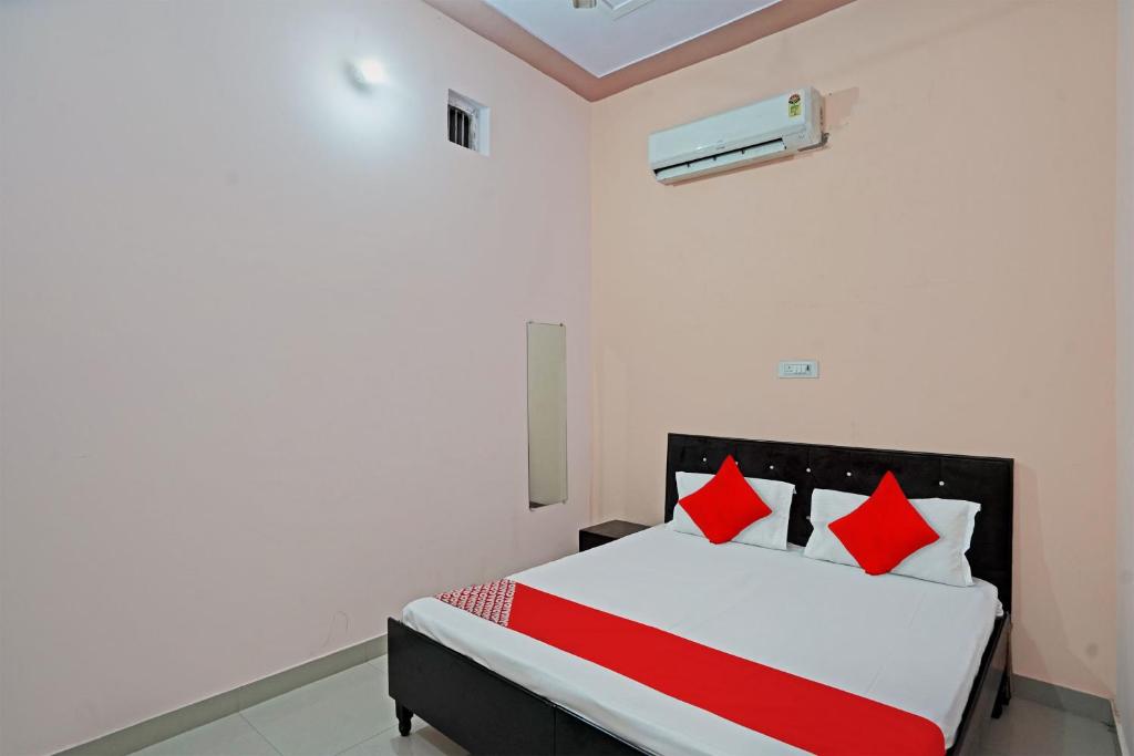 Imagen de la galería de Hotel O As Hotel, en Ghaziabad