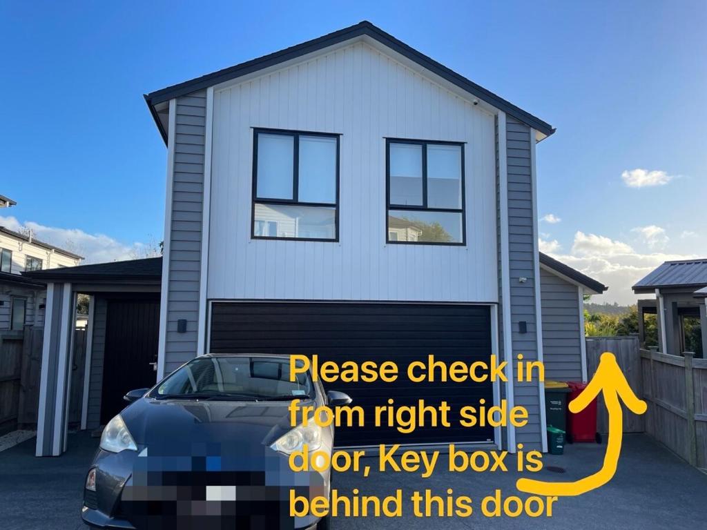 Φωτογραφία από το άλμπουμ του Luxury-Stunning views-Modern Private Kitchen and Bath στο Ώκλαντ