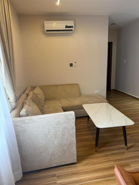Χώρος καθιστικού στο Peaceful Escape in a 1 bedroom Apartment