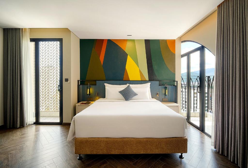Executive Suite with Two Bedrooms and Living Room