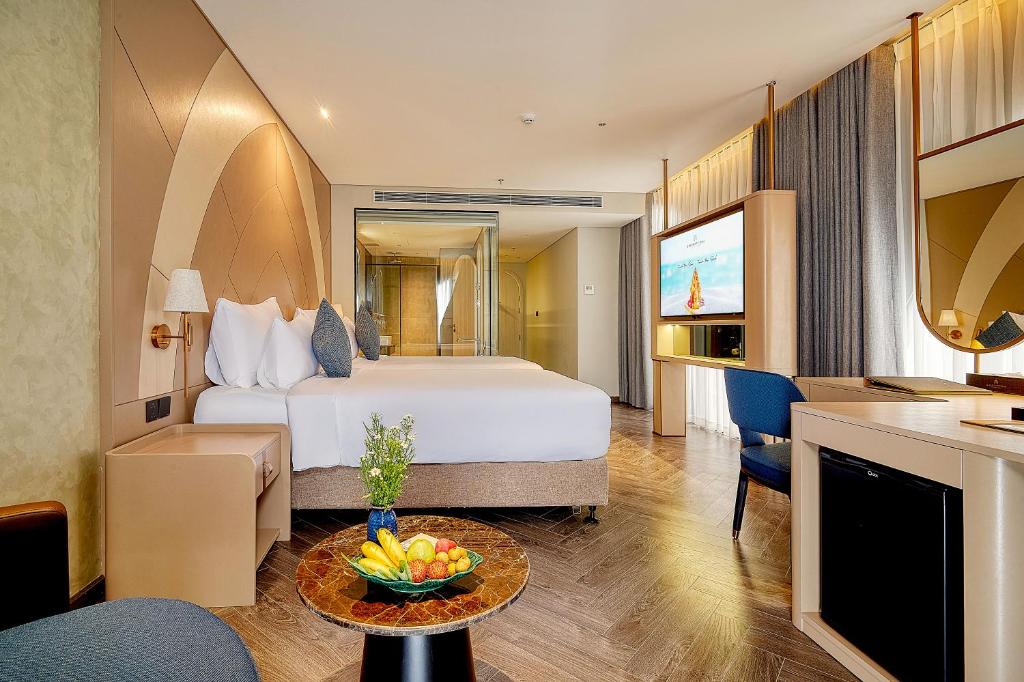 Executive Suite with Two Bedrooms and Living Room