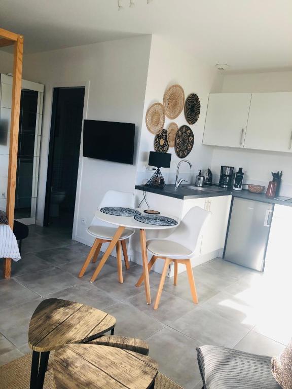 Bel Air Studios-Terrasse couverte-Jardinet-Vue Pont de Normandie-Parking privé - 19