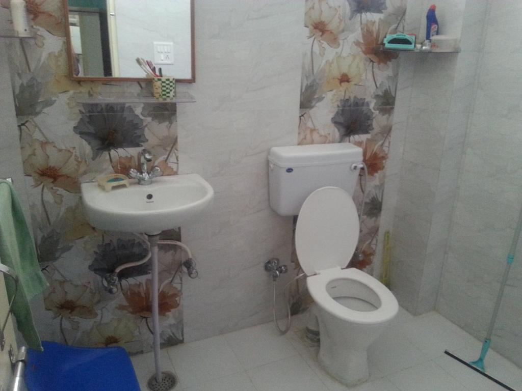 Ένα μπάνιο στο Doongri Haveli