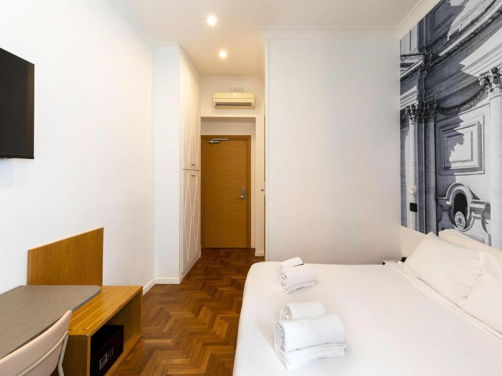 B&B Hotel Roma Italia Viminale - Deluxe Double Room