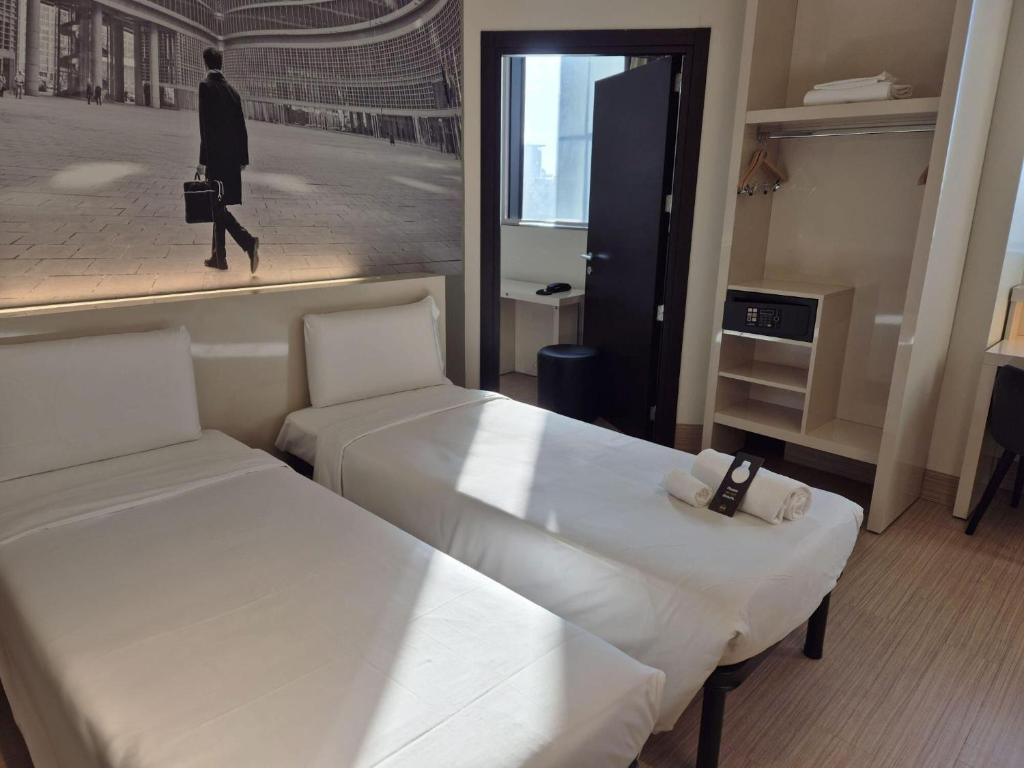 B&B Hotel Milano Sesto Marelli - Triple Room