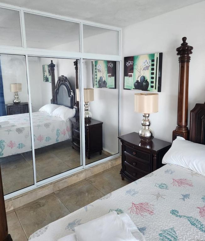 Hotel Colombus - Appartement Met Uitzicht Op Zee