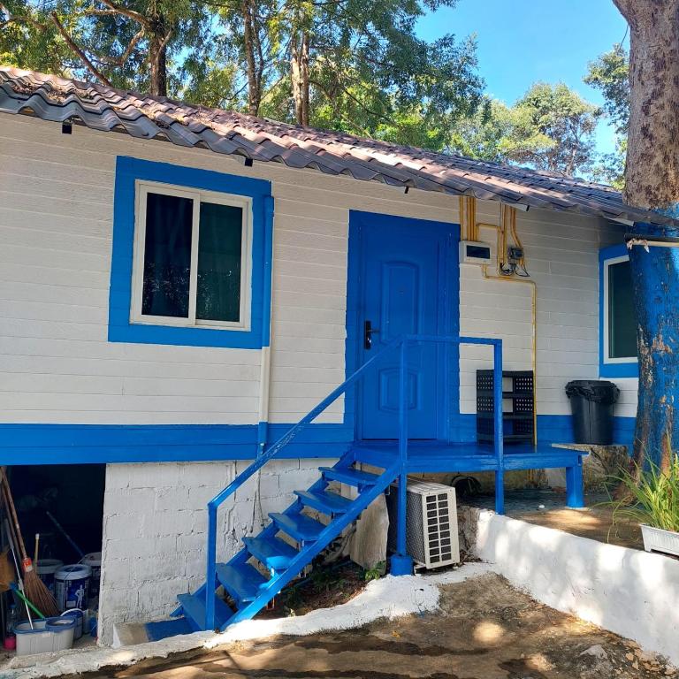 Secret Garden Family House - 1