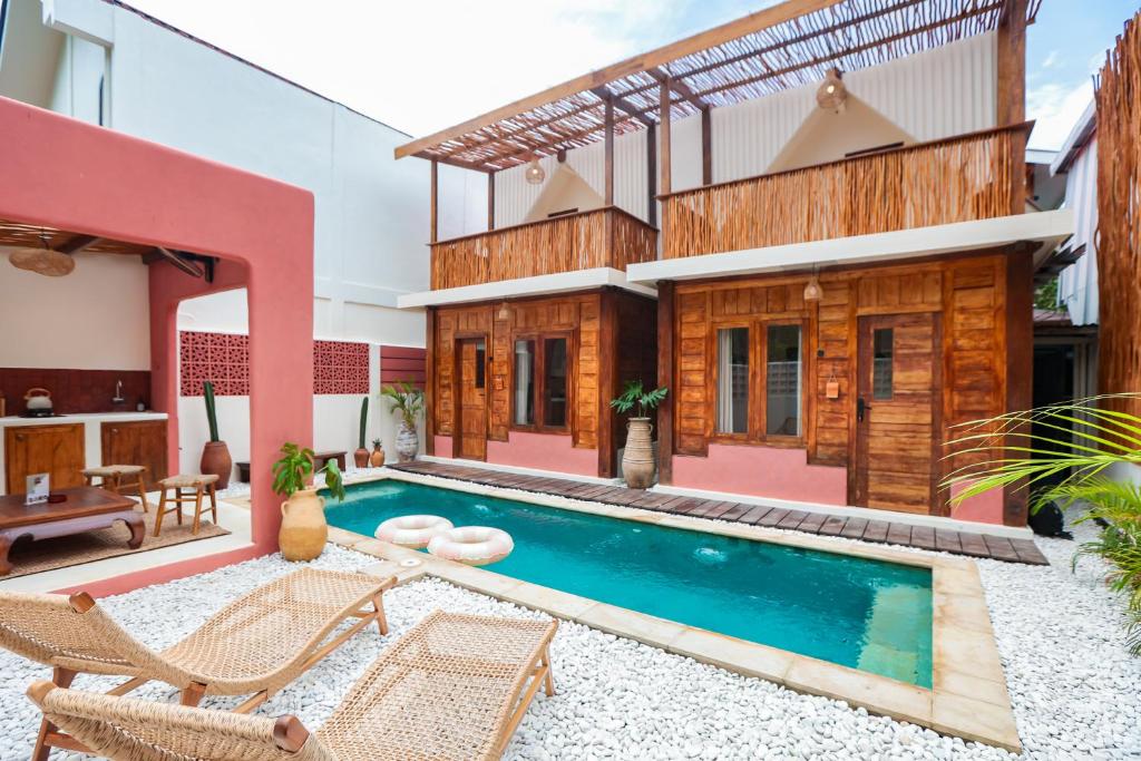 Swimmingpoolen hos eller tæt på Villa Qetzia