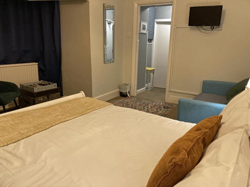 The Red Lion - King Room